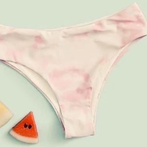 Cute Swimsuit Bottoms NEVER WORN